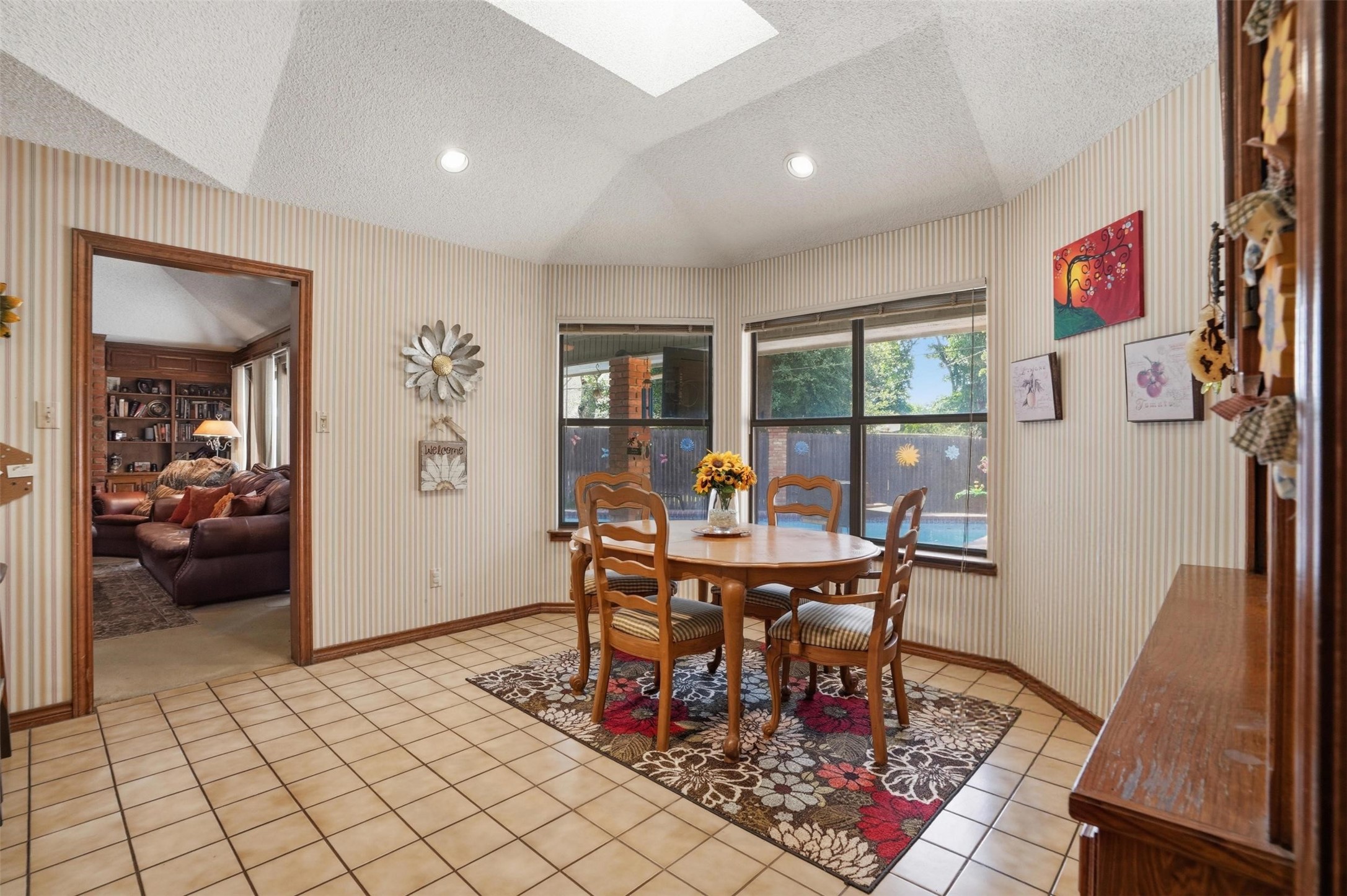 1404 Homestead Court Irving TX 75061