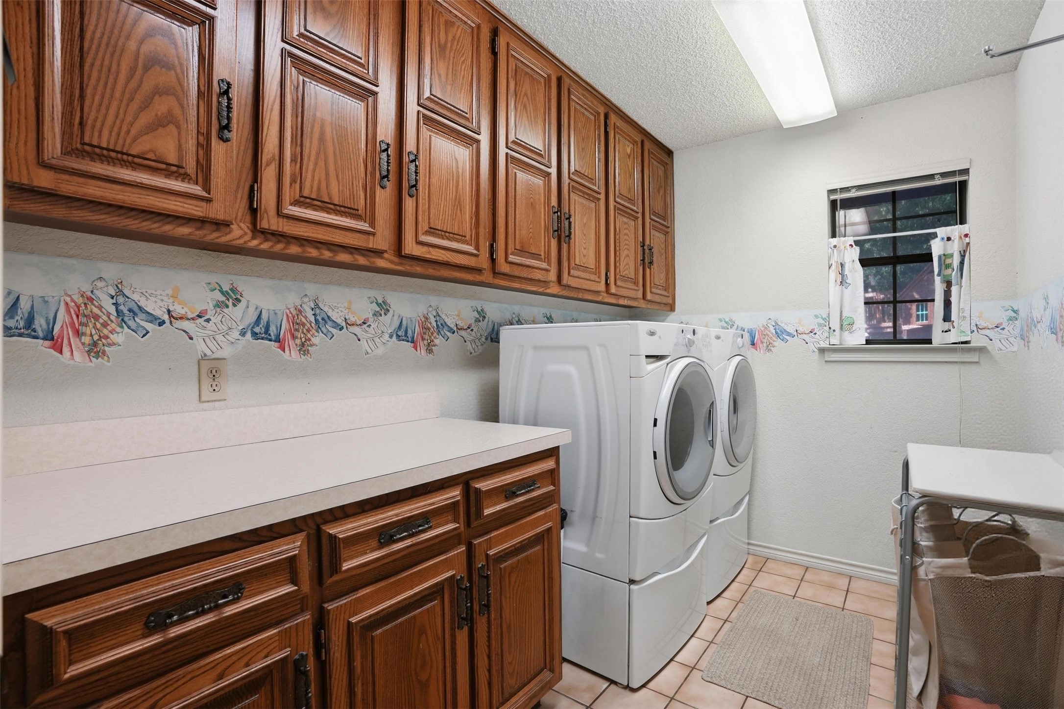 1404 Homestead Court Irving TX 75061