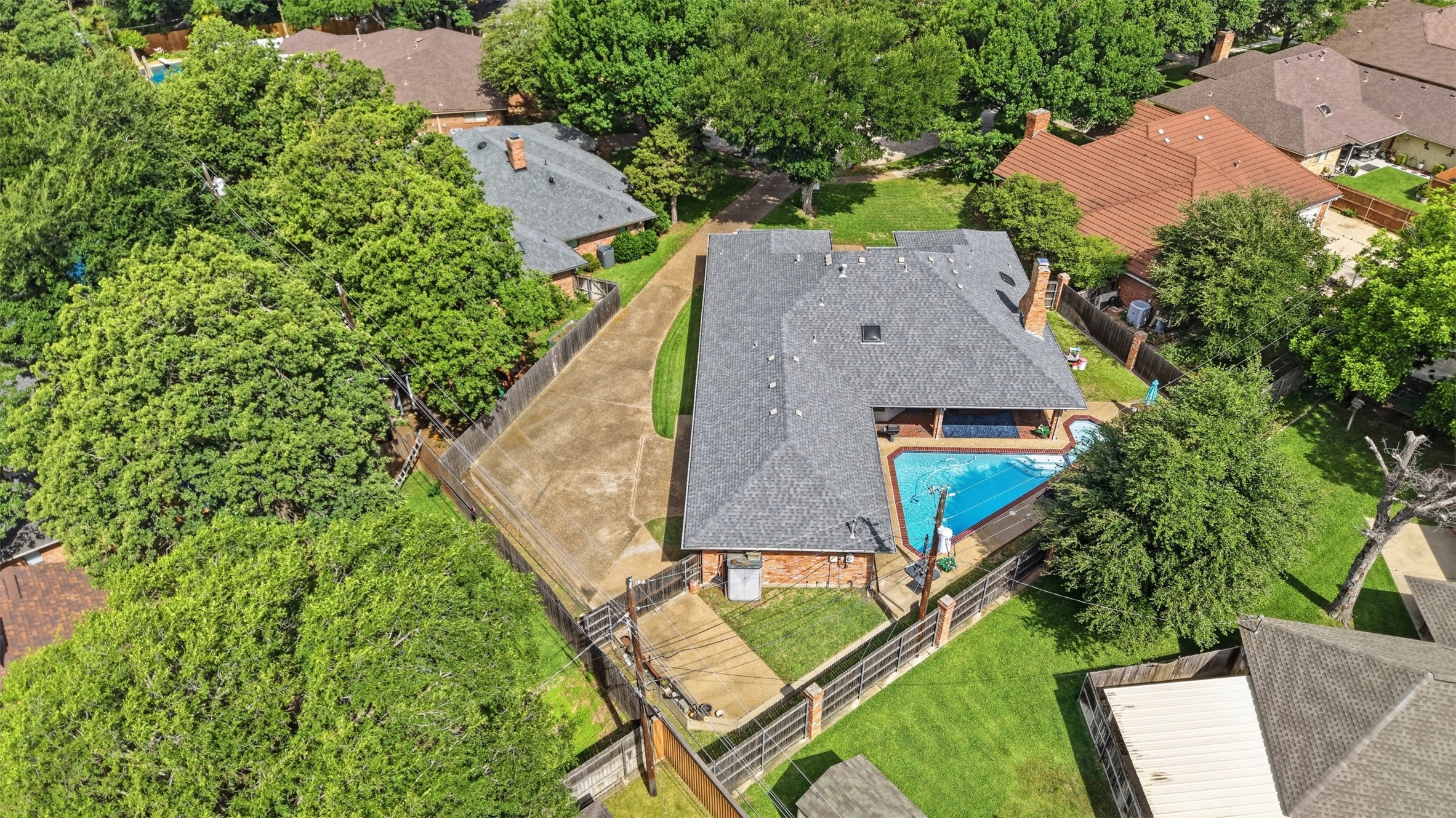 1404 Homestead Court Irving TX 75061