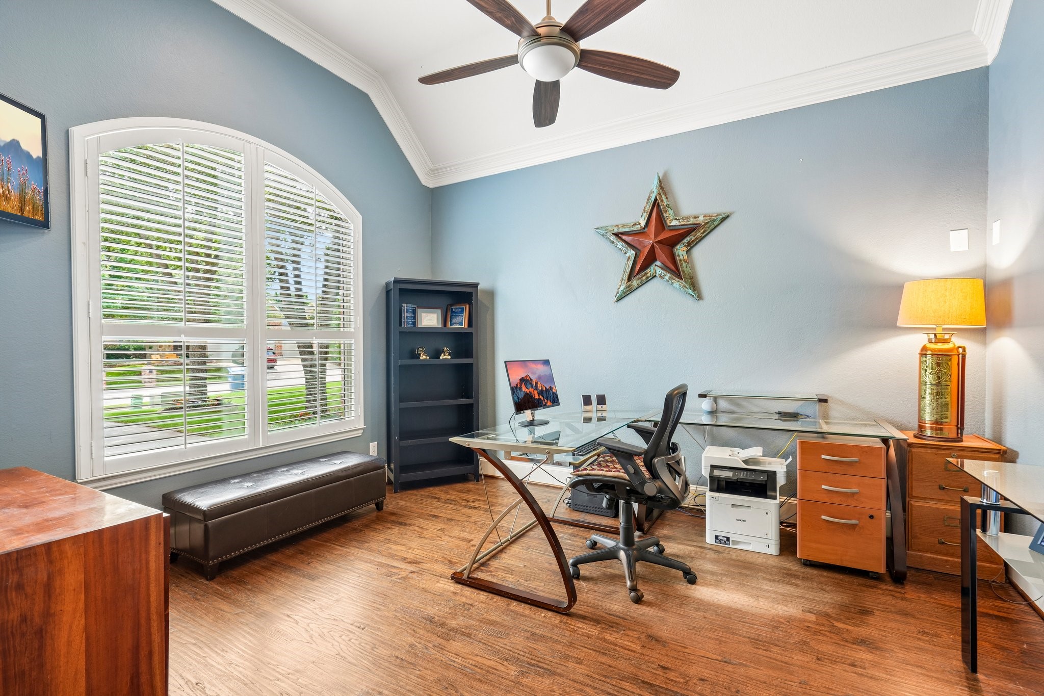 812 Moss Cliff Circle Mckinney TX 75071