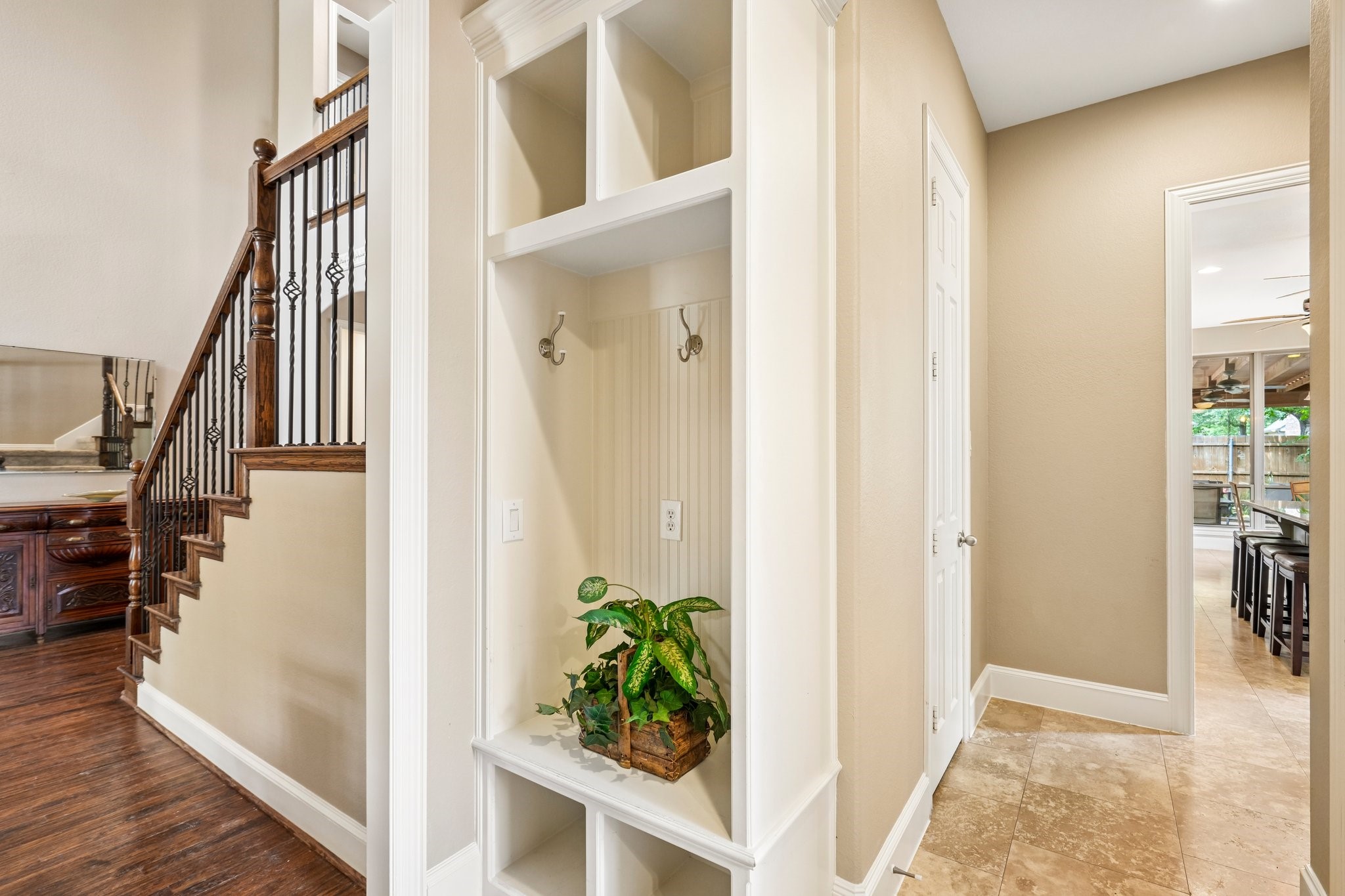 812 Moss Cliff Circle Mckinney TX 75071