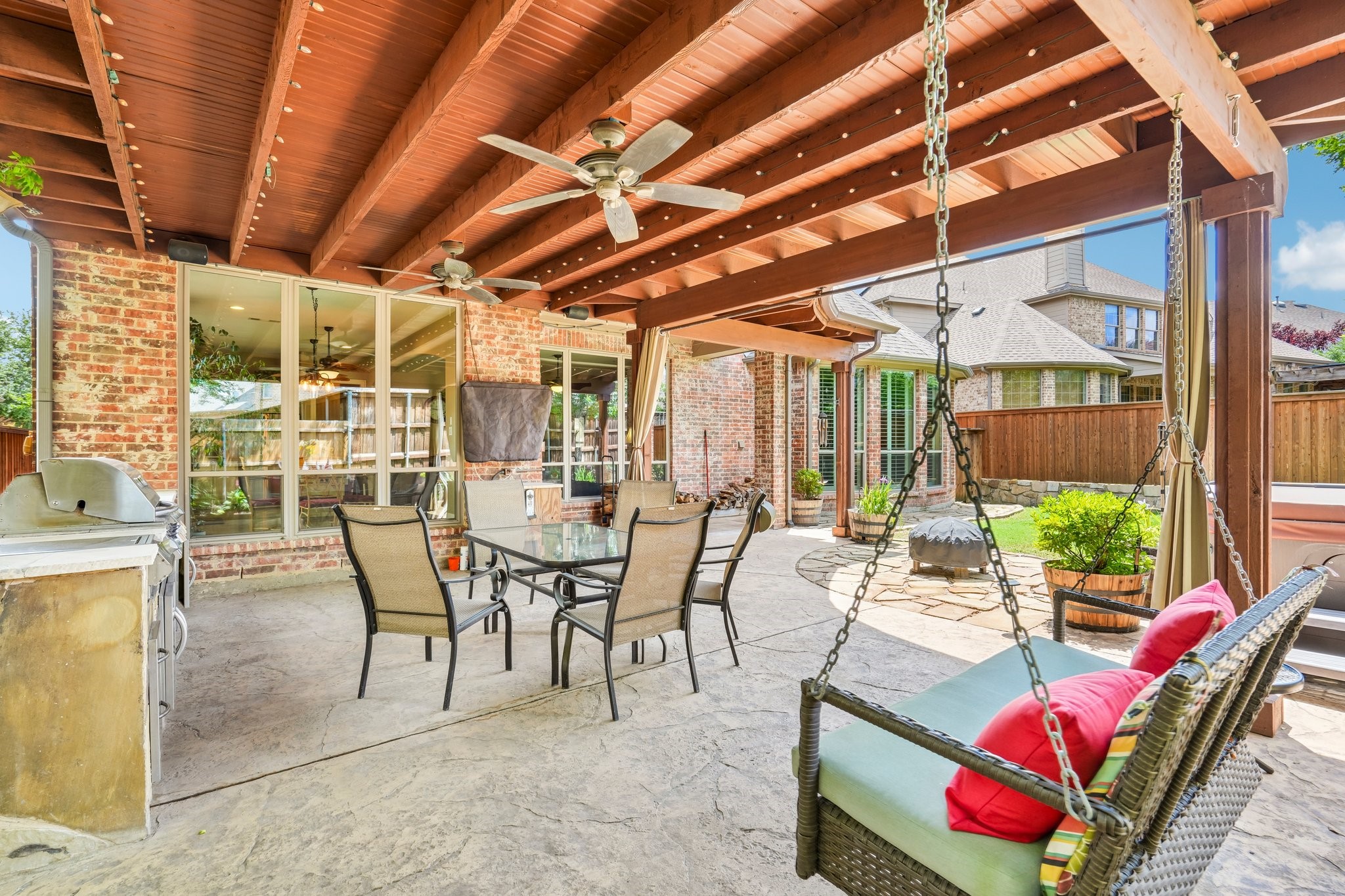 812 Moss Cliff Circle Mckinney TX 75071