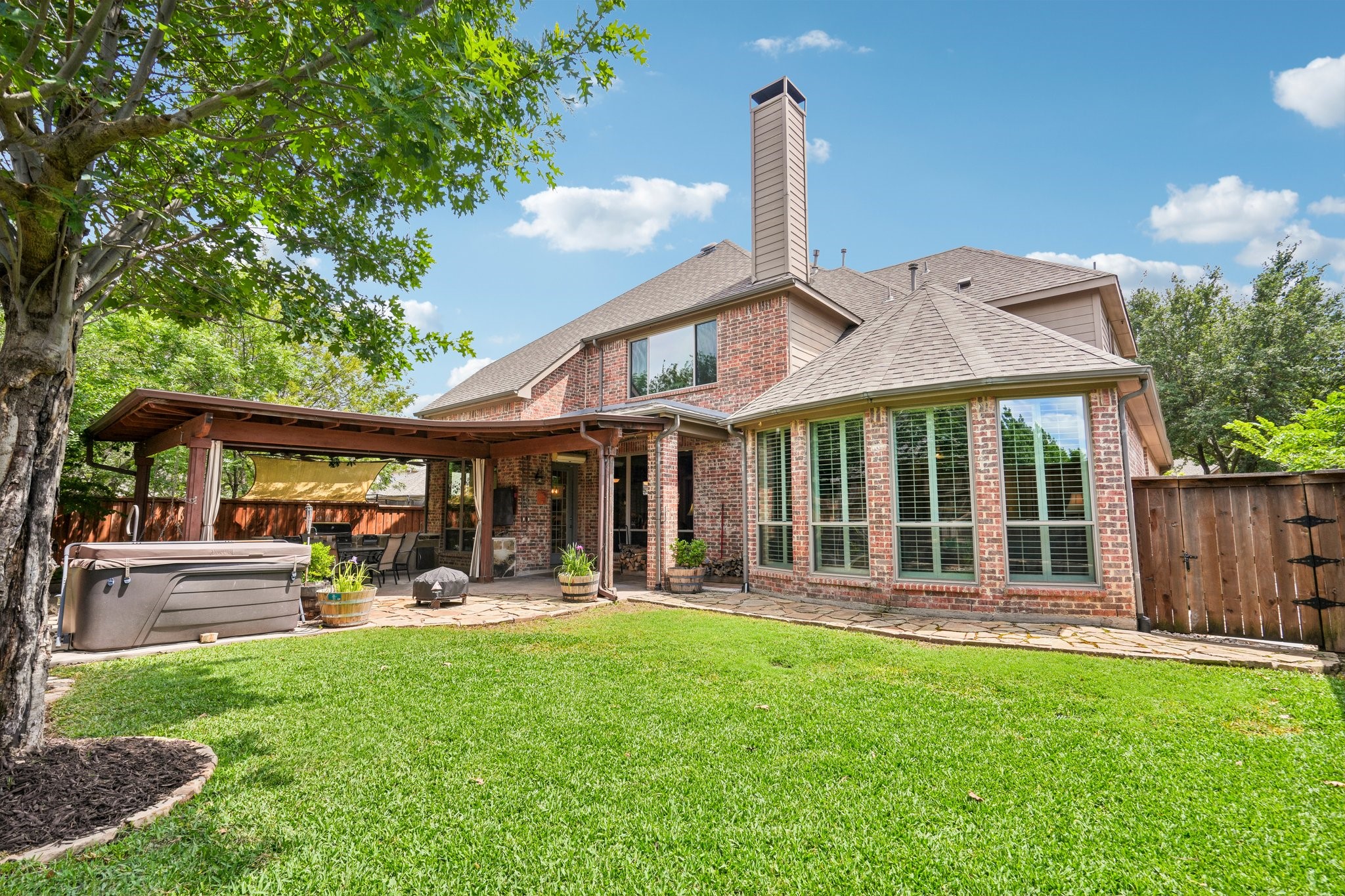 812 Moss Cliff Circle Mckinney TX 75071