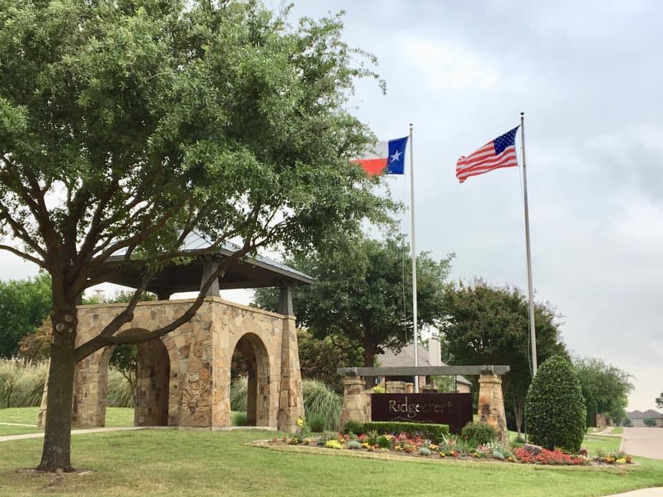 812 Moss Cliff Circle Mckinney TX 75071