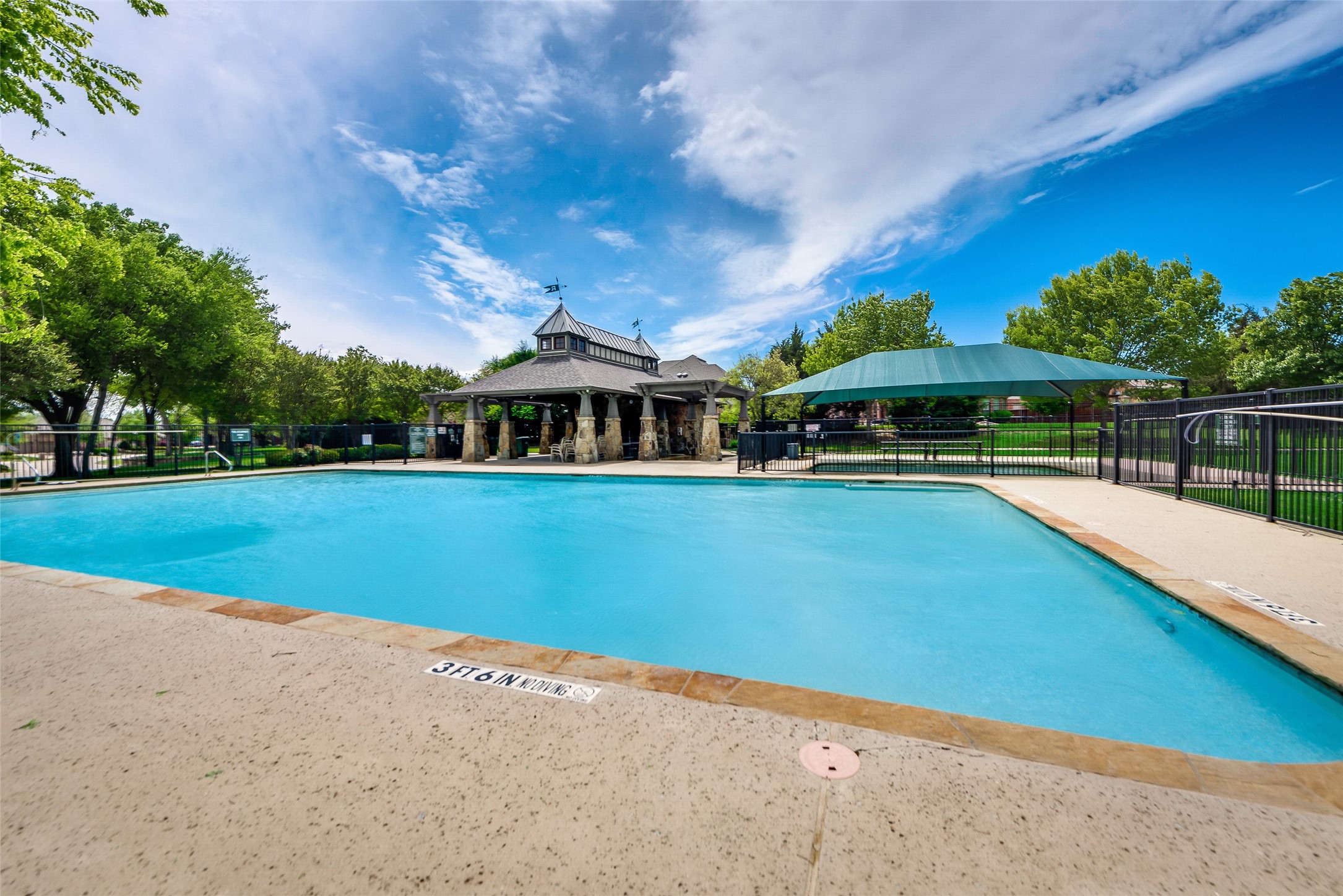 812 Moss Cliff Circle Mckinney TX 75071