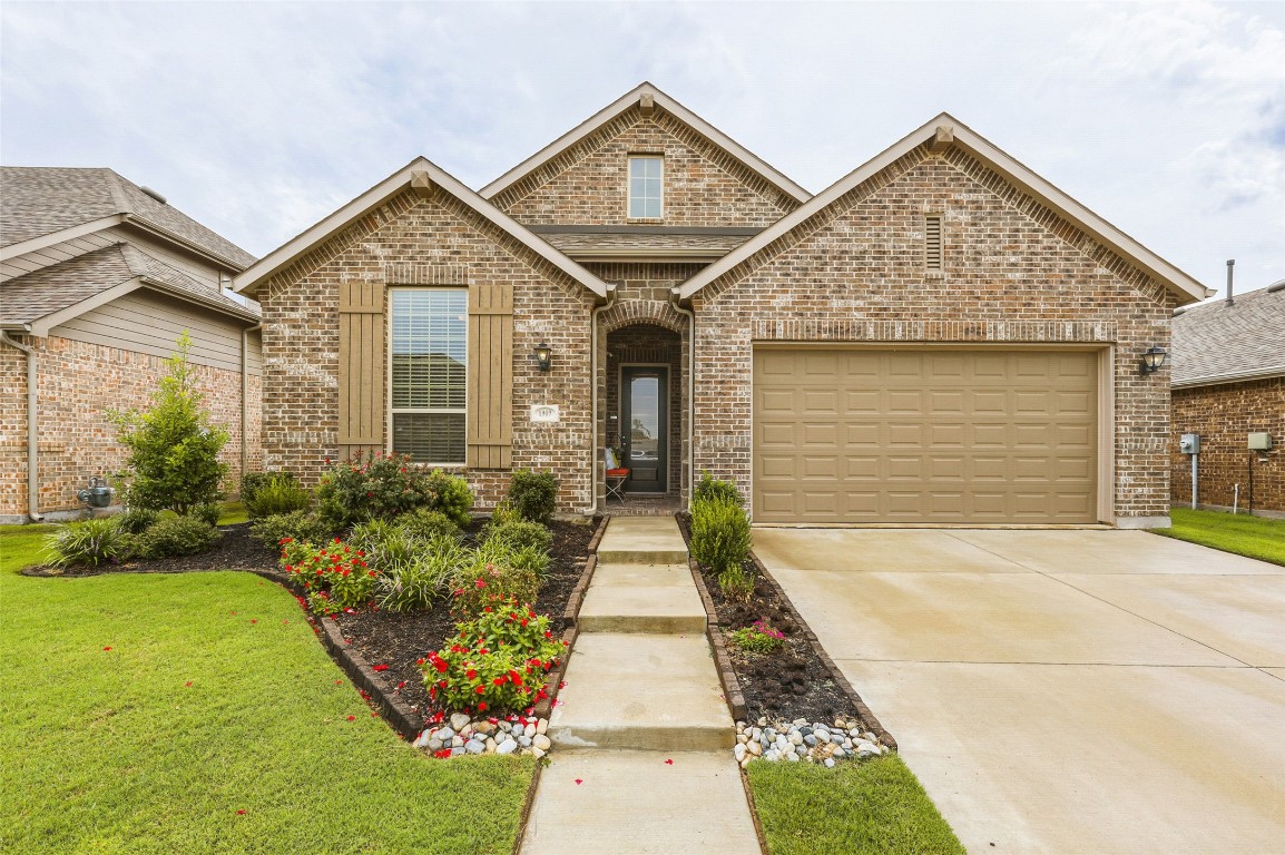 1909 13th Street Argyle TX 76226