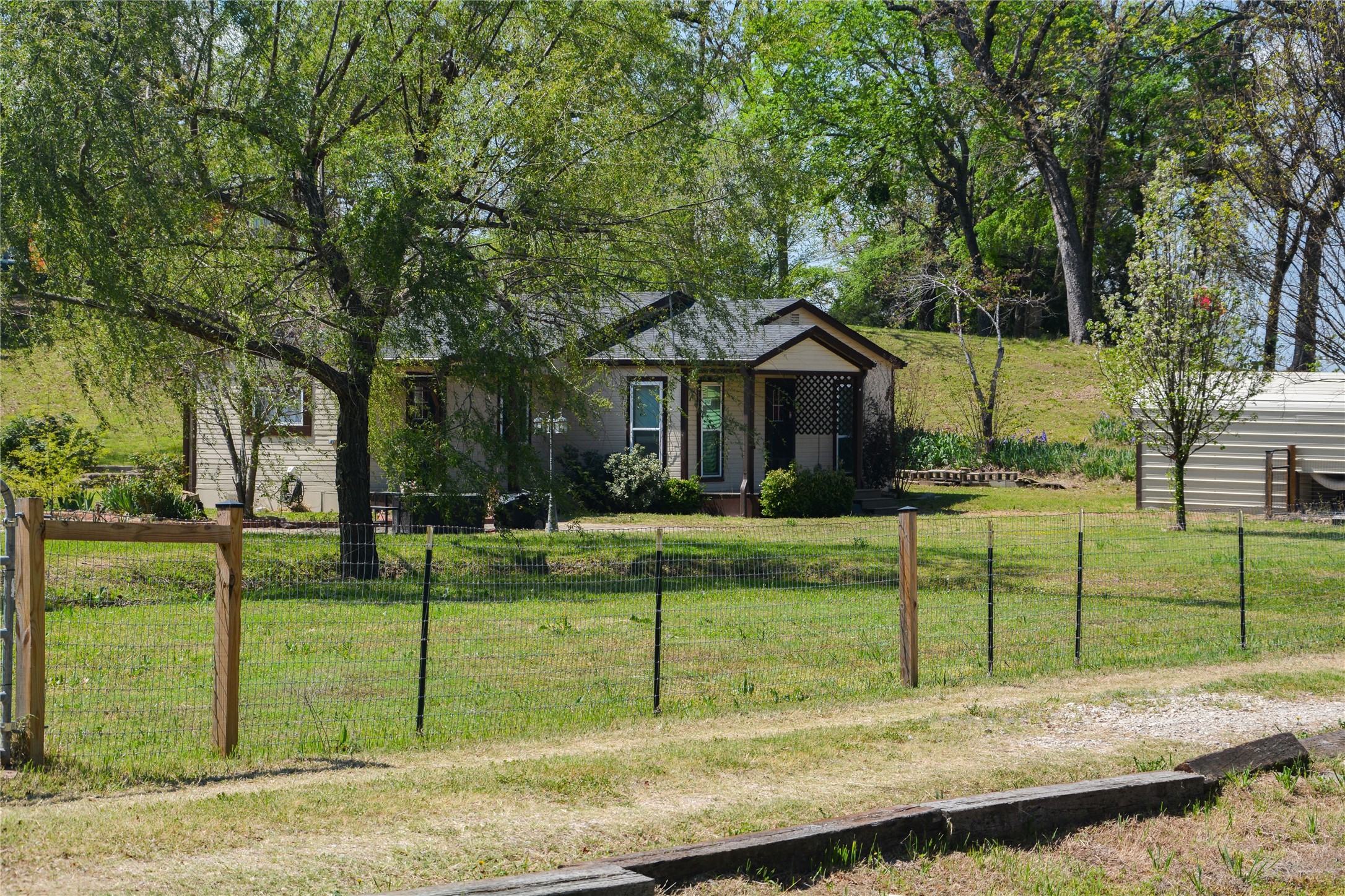 545 Vz County Road 2923 Mabank TX 75147