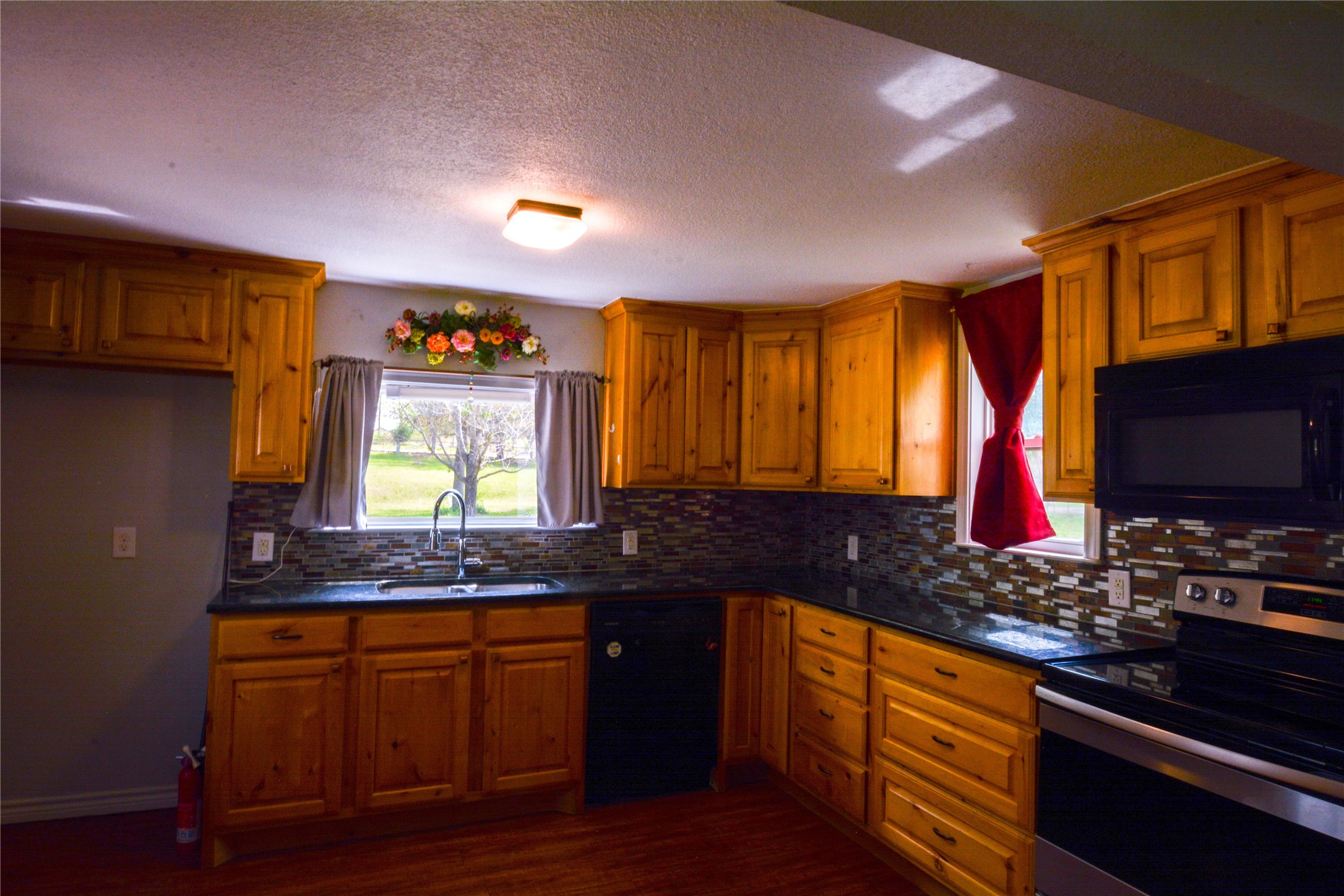 545 Vz County Road 2923 Mabank TX 75147