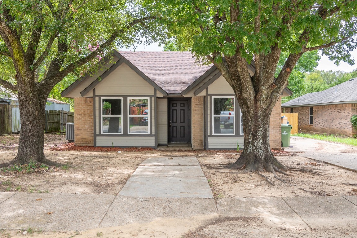 2709 Lexington Street Seagoville TX 75159