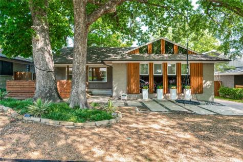 9020 Westbriar Drive Dallas TX 75228