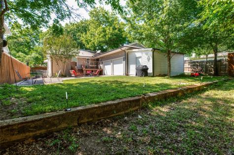 9020 Westbriar Drive Dallas TX 75228