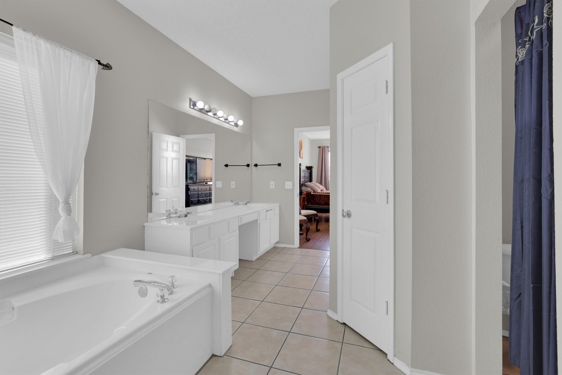 7925 Park Ridge Drive Fort Worth TX 76137
