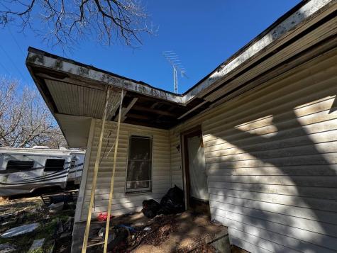 406 S 2nd Street Tehuacana TX 76635