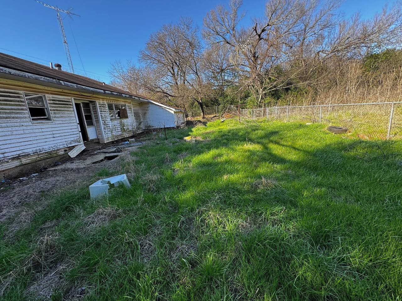 406 S 2nd Street Tehuacana TX 76635
