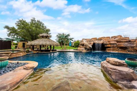 8129 County Road 2419 Royse City TX 75189