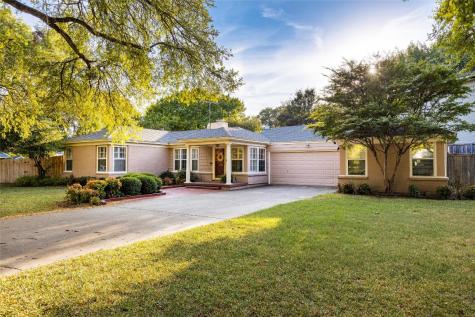 6320 Locke Avenue Fort Worth TX 76116