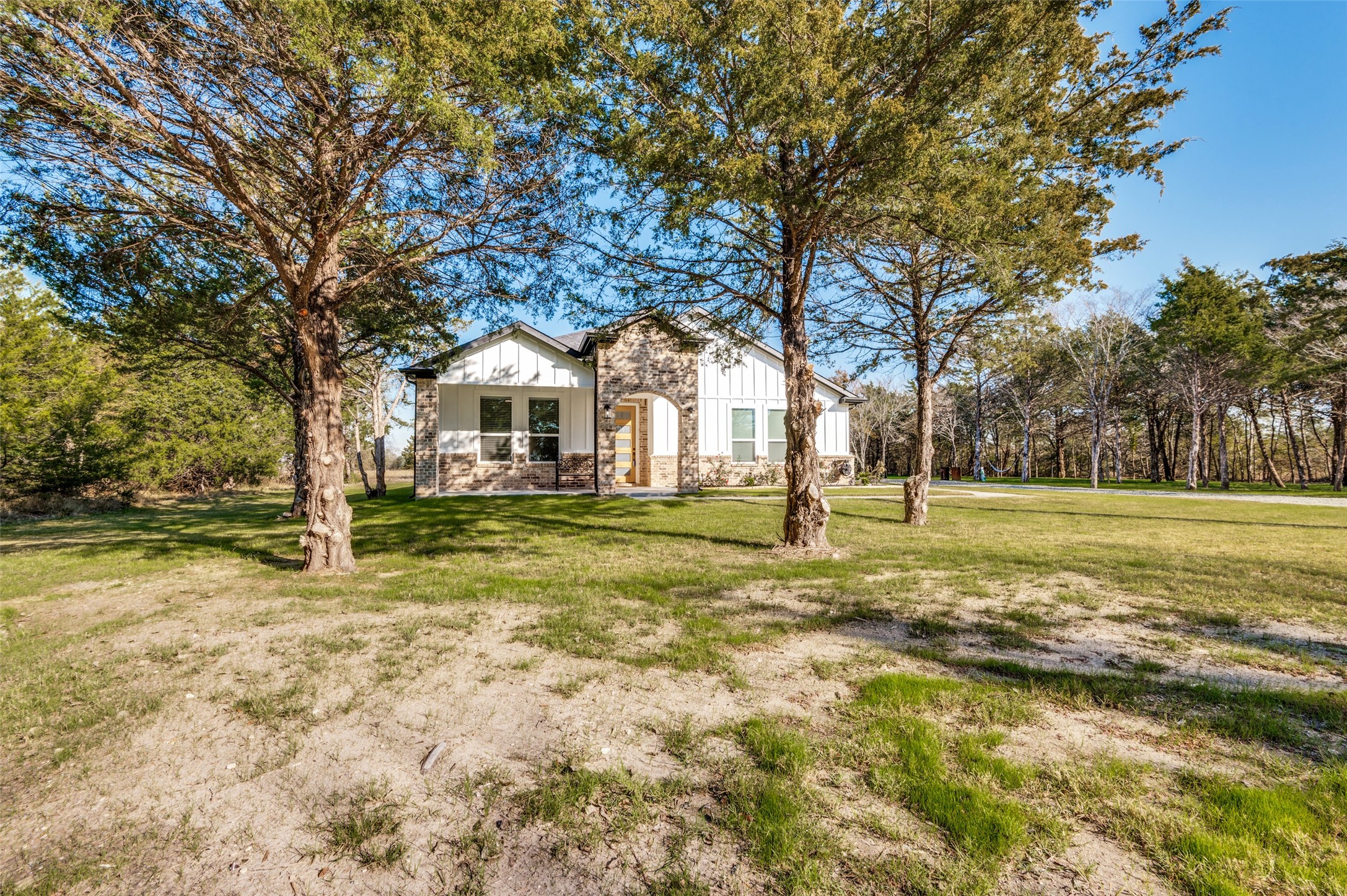 270 County Road 3501 Greenville TX 75402