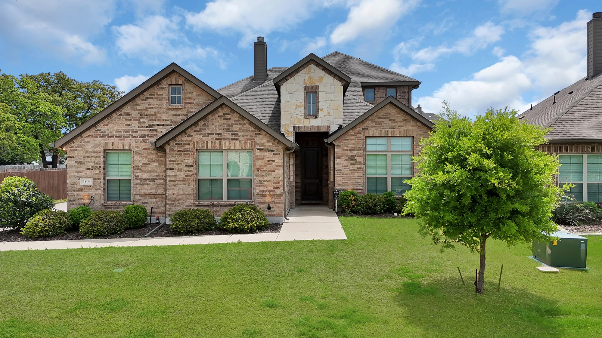 1905 Silver Falls Drive Burleson TX 76028