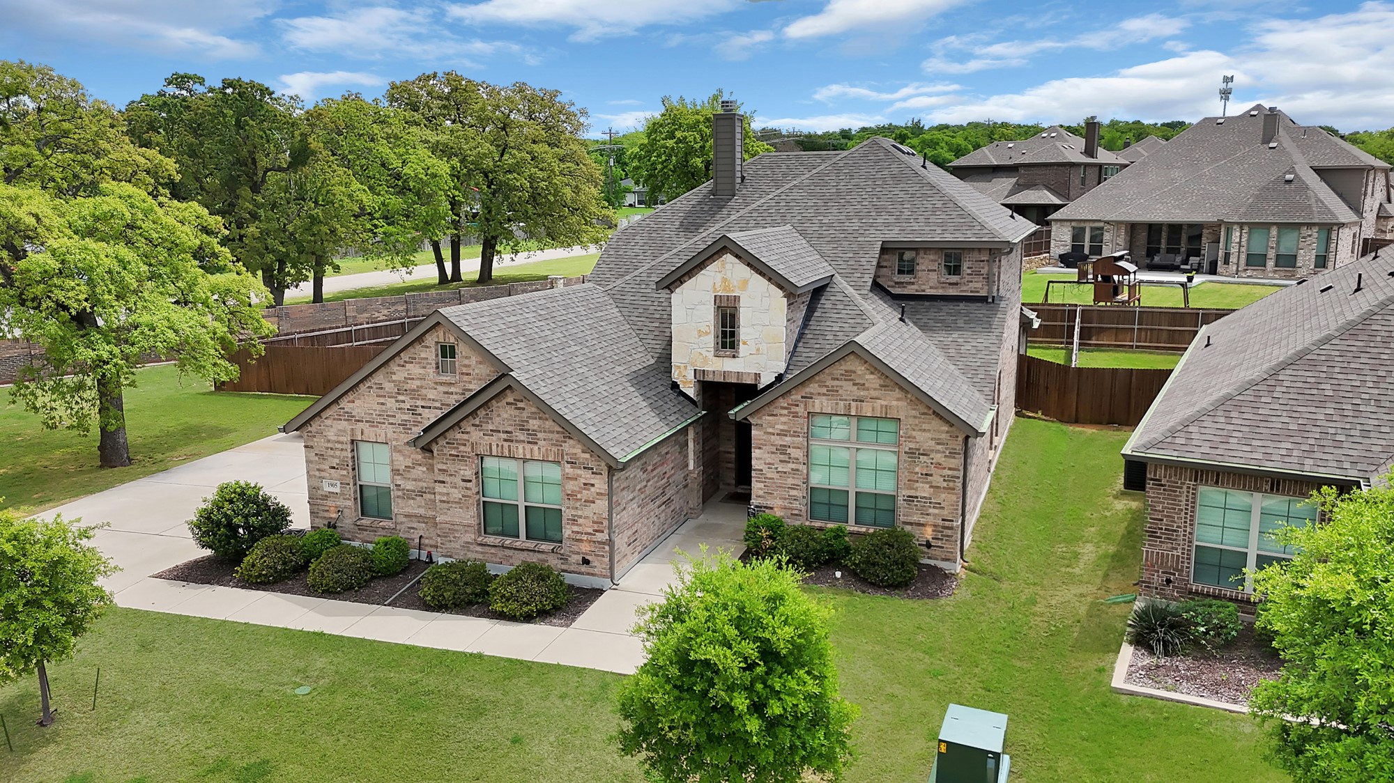 1905 Silver Falls Drive Burleson TX 76028