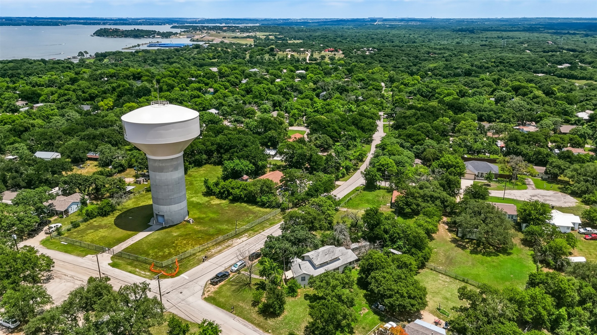 320 Beverly Road Azle TX 76020