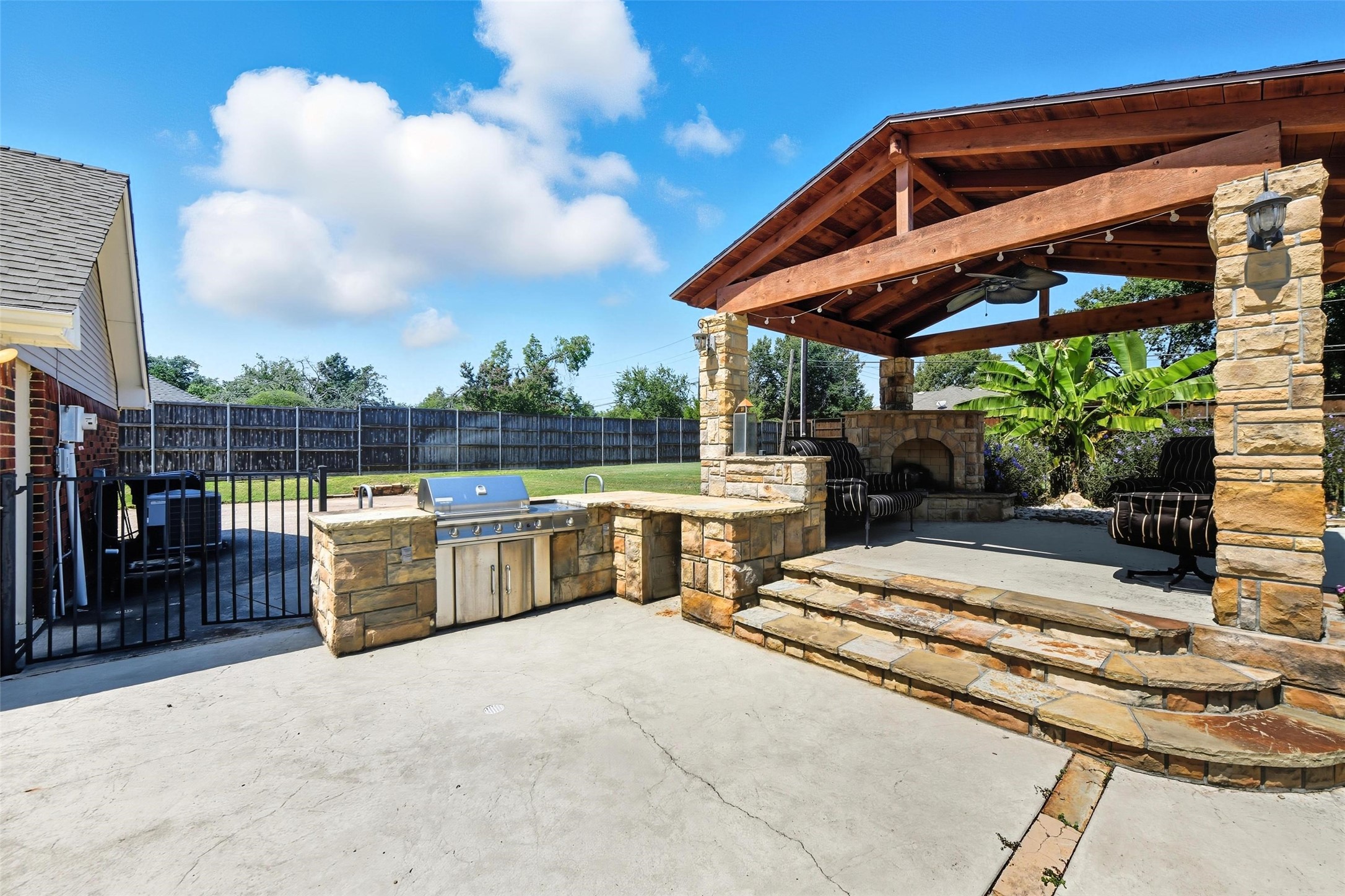 8479 Fair Oaks Frisco TX 75033