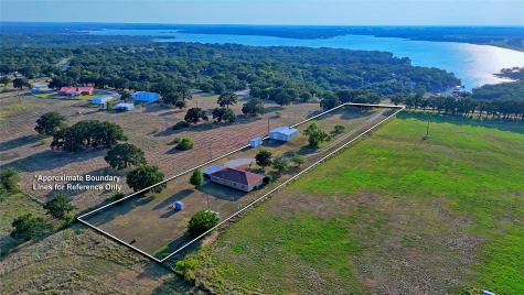 1740 Oak Shores Road Nocona TX 76255