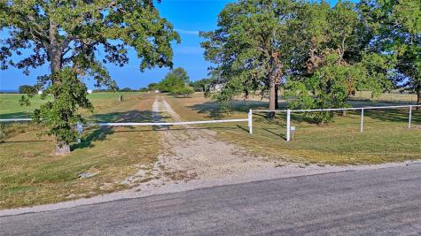1740 Oak Shores Road Nocona TX 76255