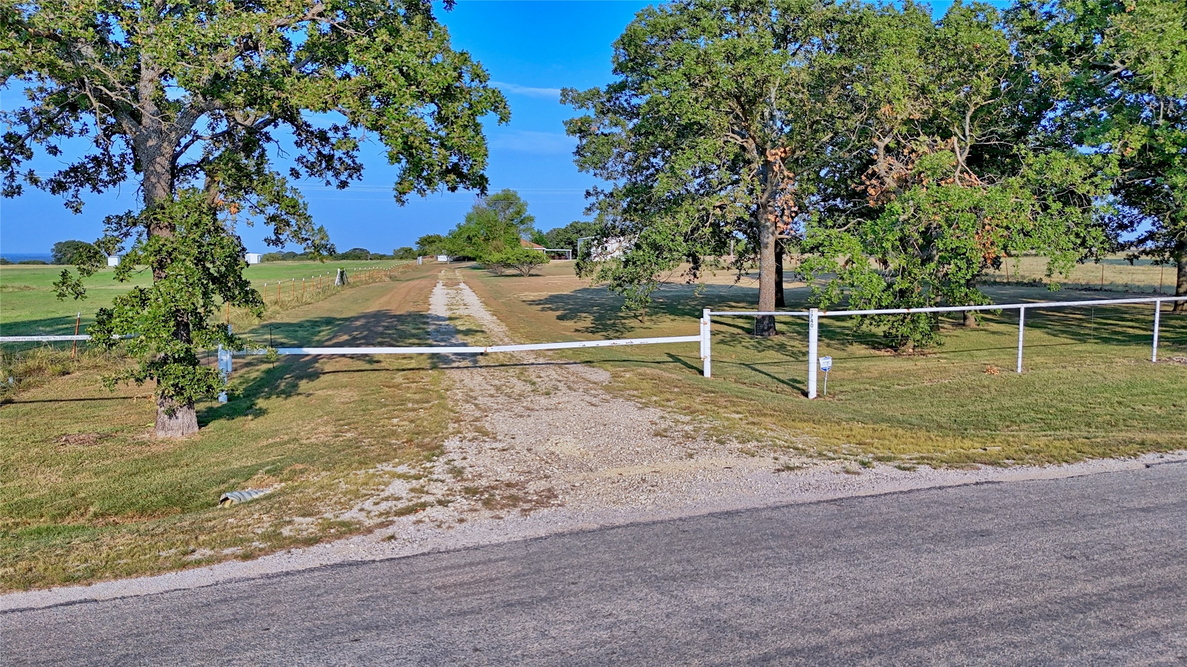1740 Oak Shores Road Nocona TX 76255