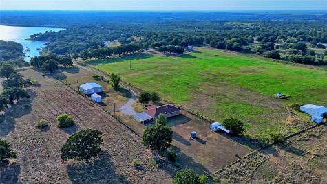 1740 Oak Shores Road Nocona TX 76255