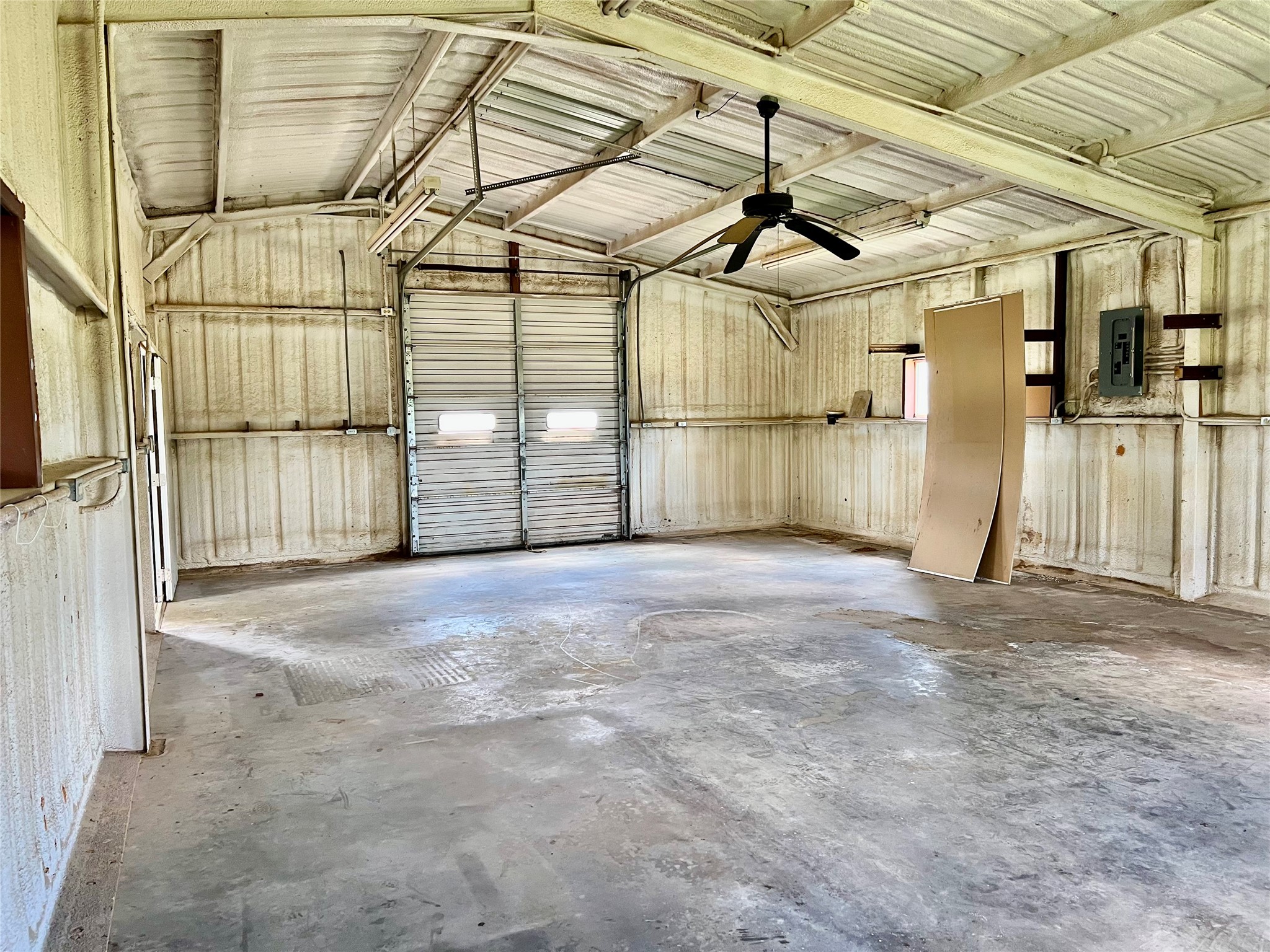 1740 Oak Shores Road Nocona TX 76255