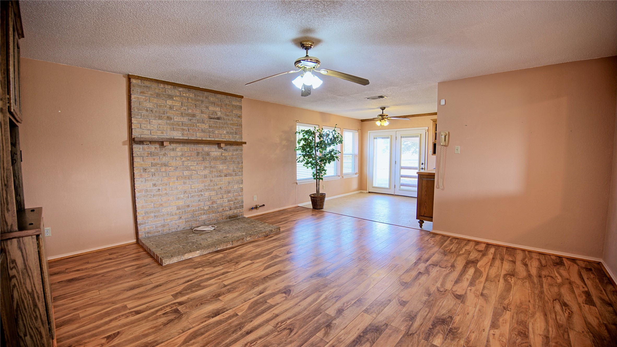 1740 Oak Shores Road Nocona TX 76255