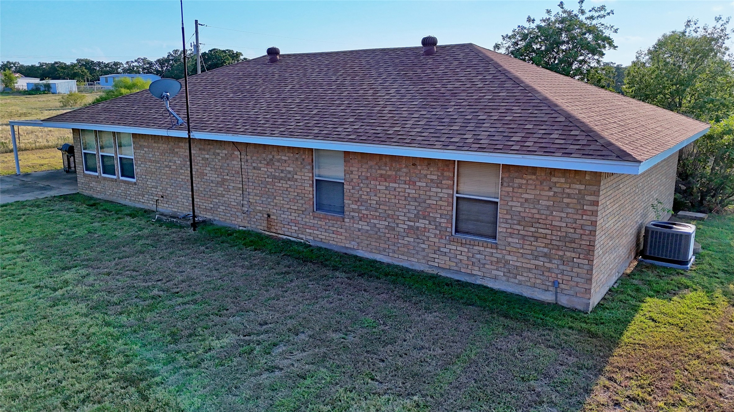 1740 Oak Shores Road Nocona TX 76255