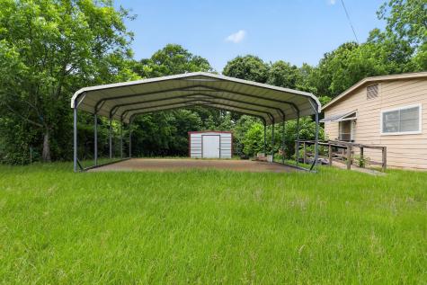 911 W Reagan Street Palestine TX 75801