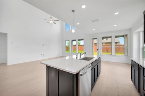 5305 Hybern Avenue Aubrey TX 76227