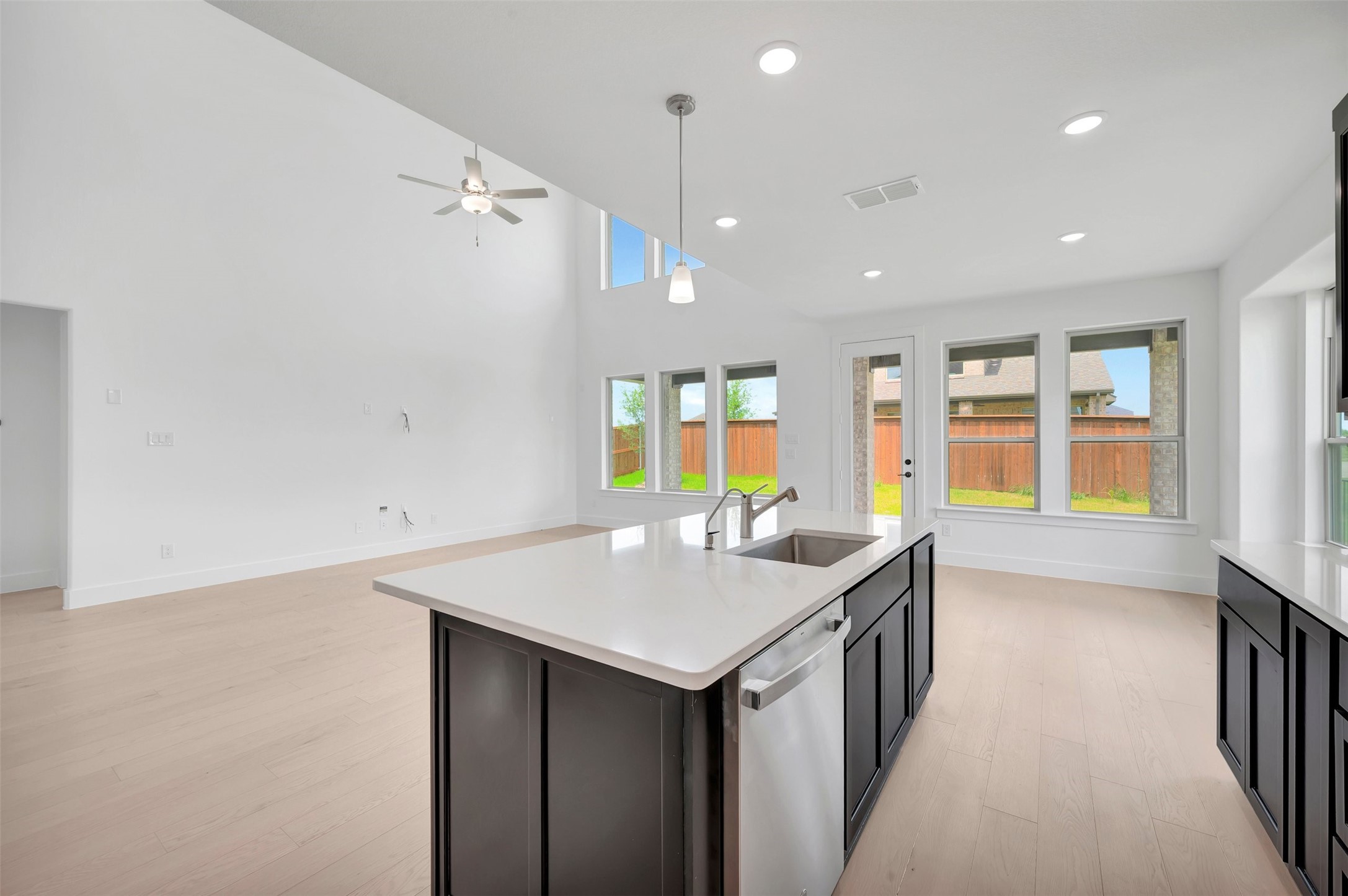 5305 Hybern Avenue Aubrey TX 76227