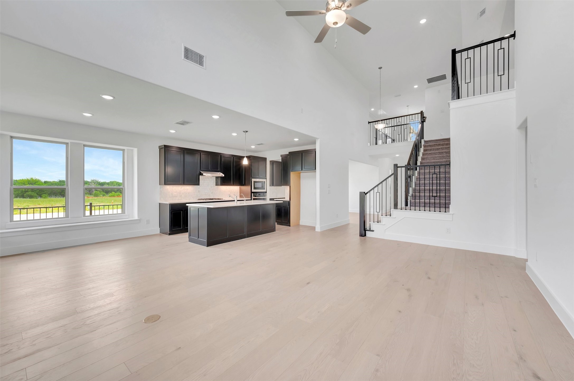 5305 Hybern Avenue Aubrey TX 76227