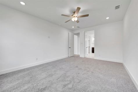 5305 Hybern Avenue Aubrey TX 76227