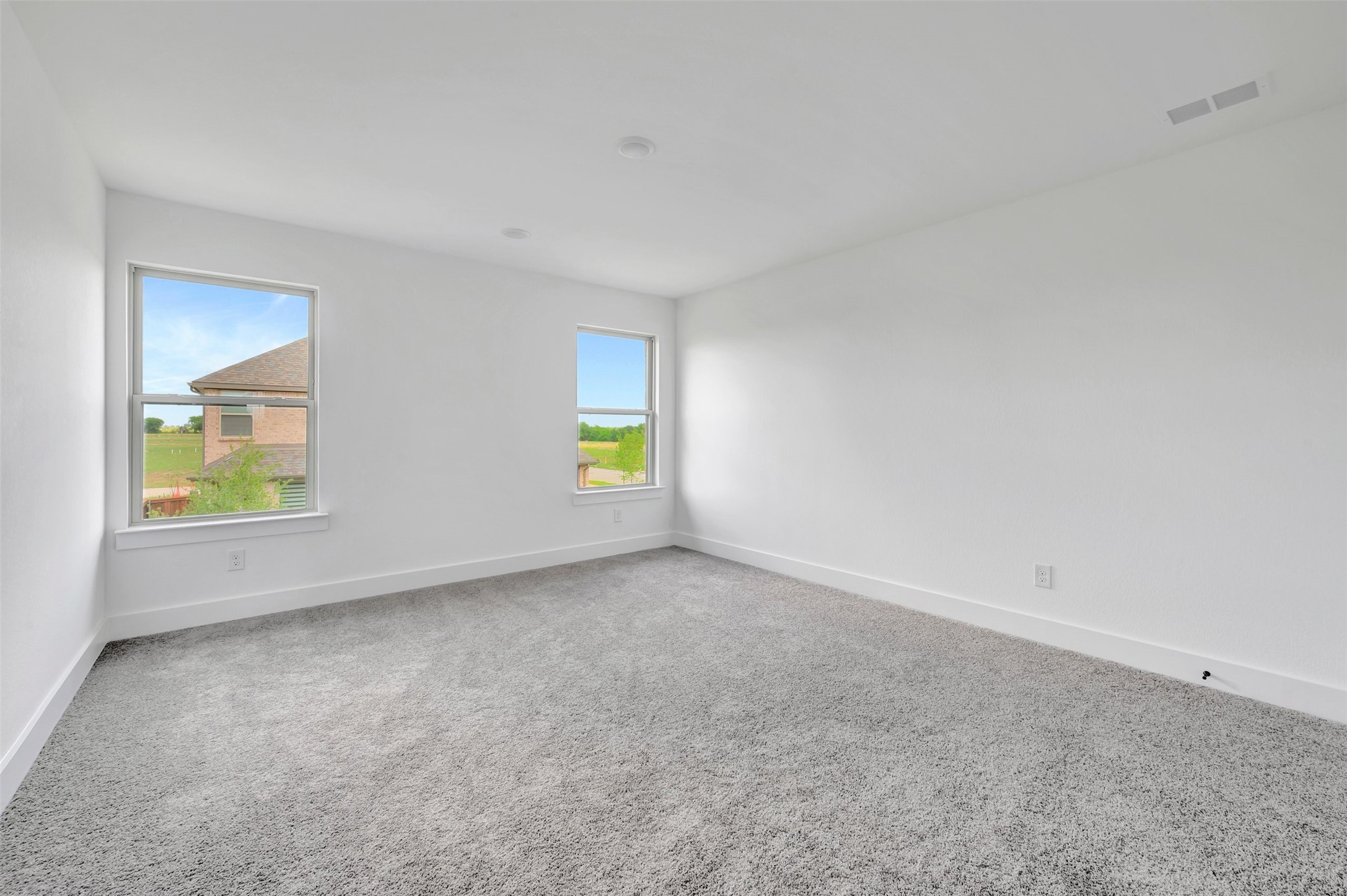 5305 Hybern Avenue Aubrey TX 76227