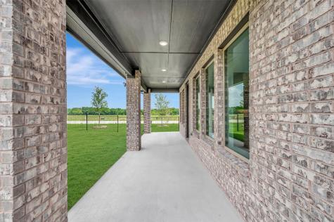 5305 Hybern Avenue Aubrey TX 76227