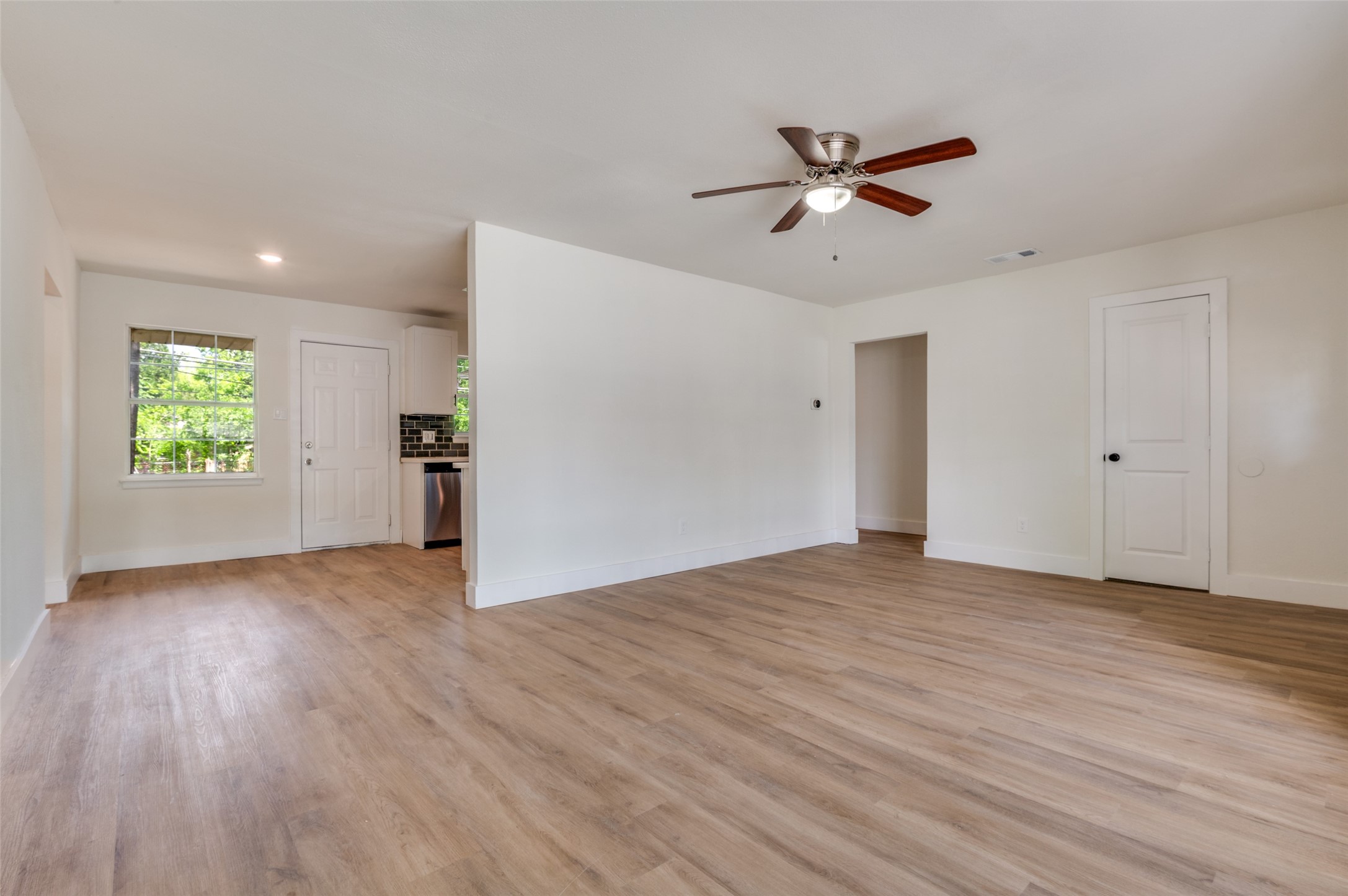 1625 Proctor Drive Grand Prairie TX 75051