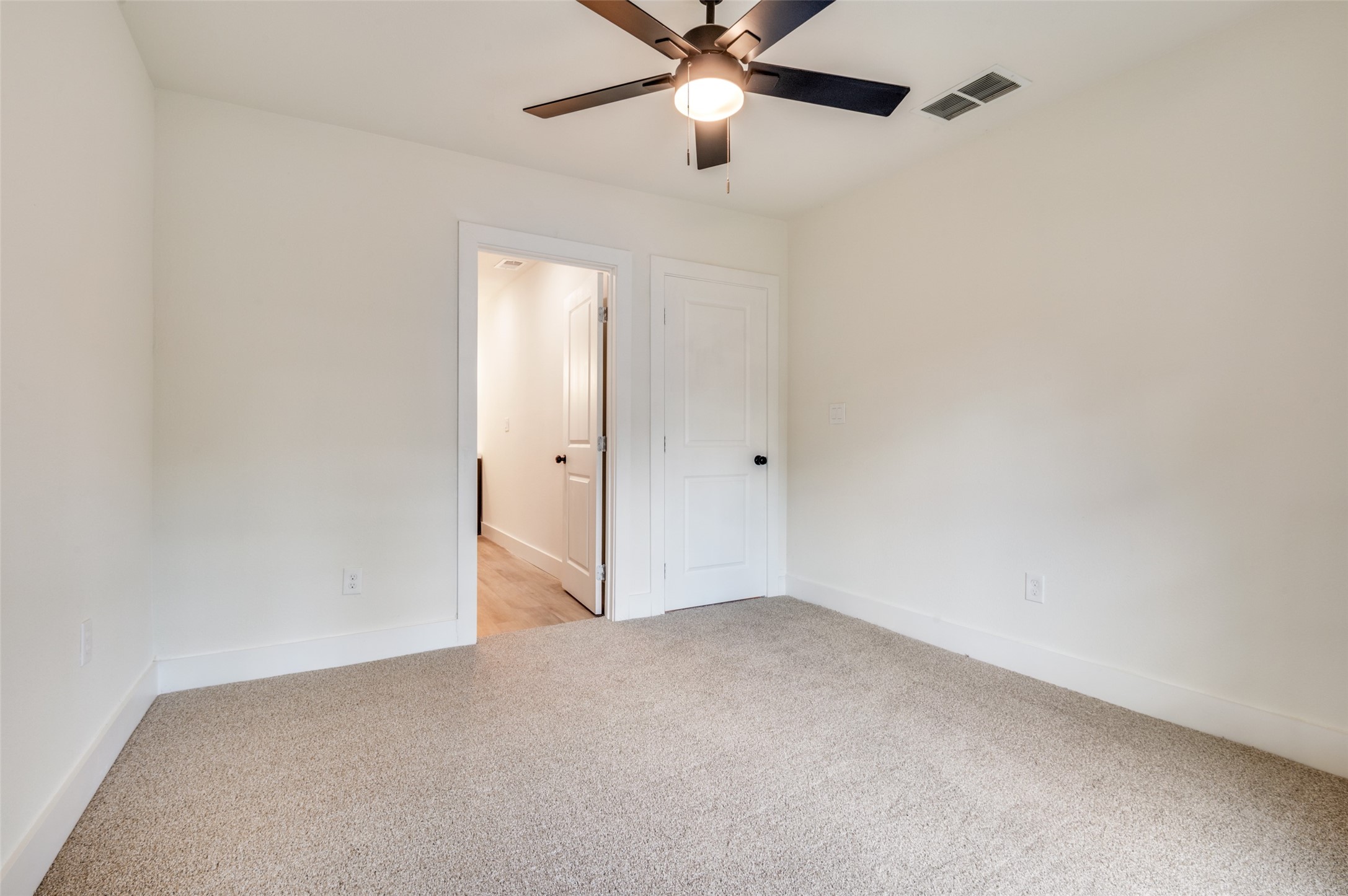 1625 Proctor Drive Grand Prairie TX 75051