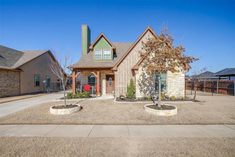 536 Kase Court Burleson TX 76028