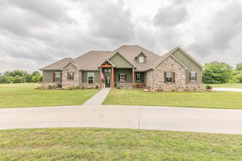 113 Longhorn Court Paradise TX 76073