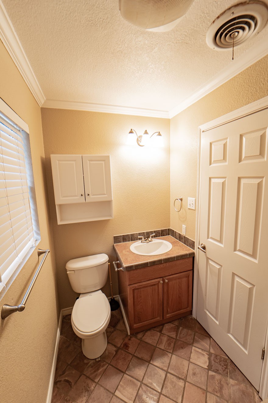 1506 W Elliott Street Breckenridge TX 76424