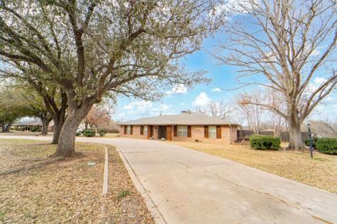 1506 W Elliott Street Breckenridge TX 76424