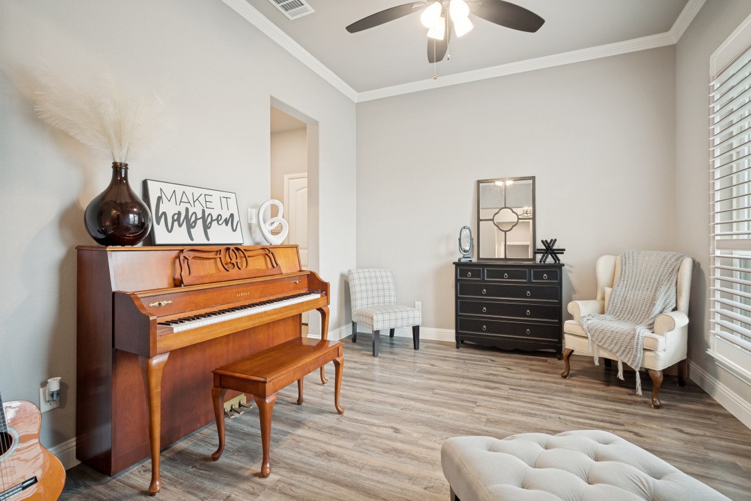 14825 Crystal Spring Drive Justin TX 76247