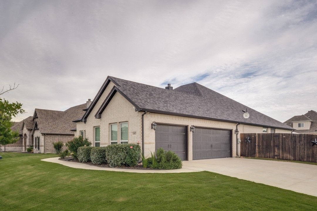 14825 Crystal Spring Drive Justin TX 76247