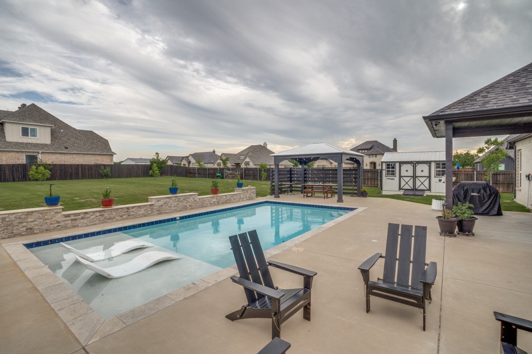 14825 Crystal Spring Drive Justin TX 76247