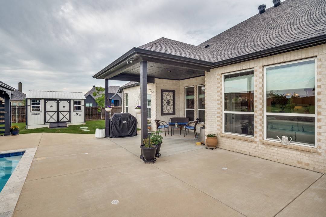 14825 Crystal Spring Drive Justin TX 76247