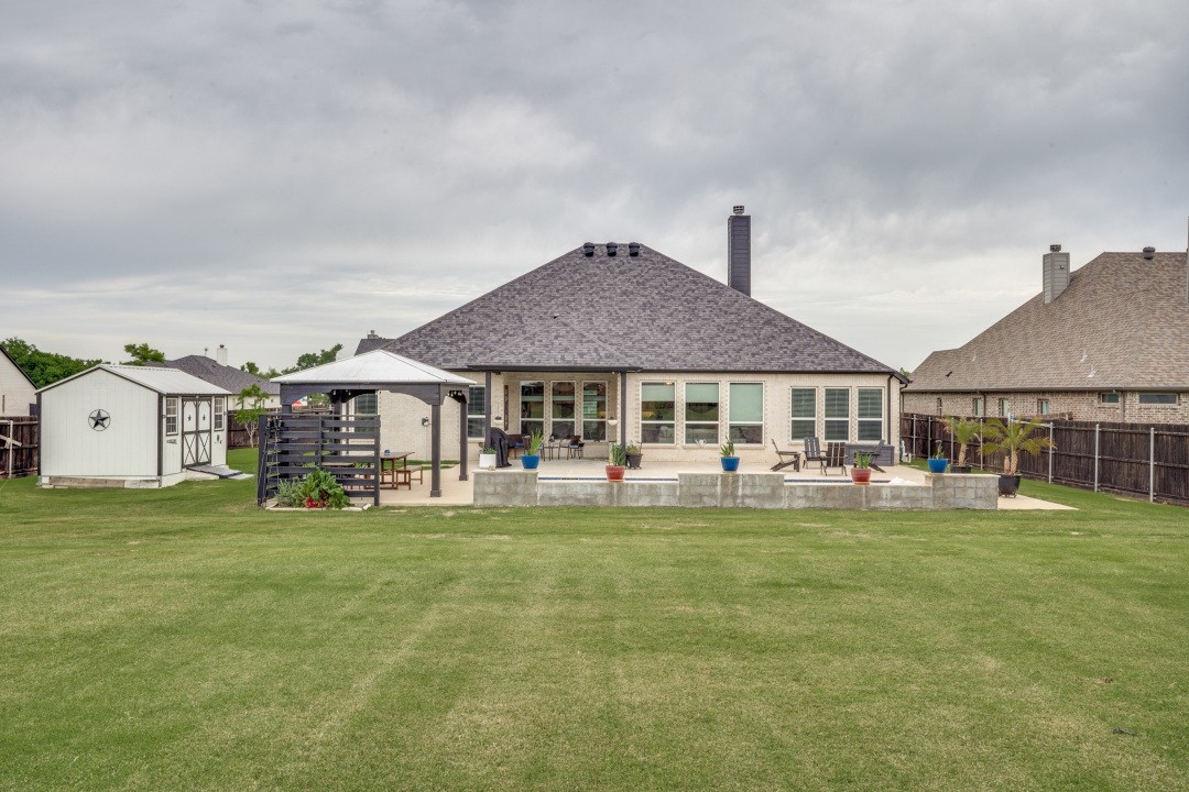 14825 Crystal Spring Drive Justin TX 76247